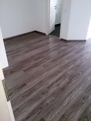 Laminat verlegen – Bild 3