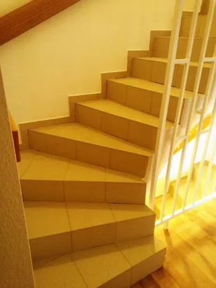 Treppen im Innenbereich – Bild 7