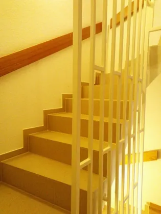 Treppen im Innenbereich – Bild 8