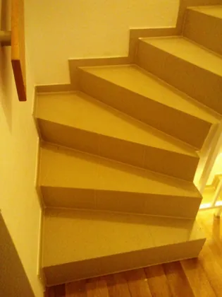 Treppen im Innenbereich – Bild 9